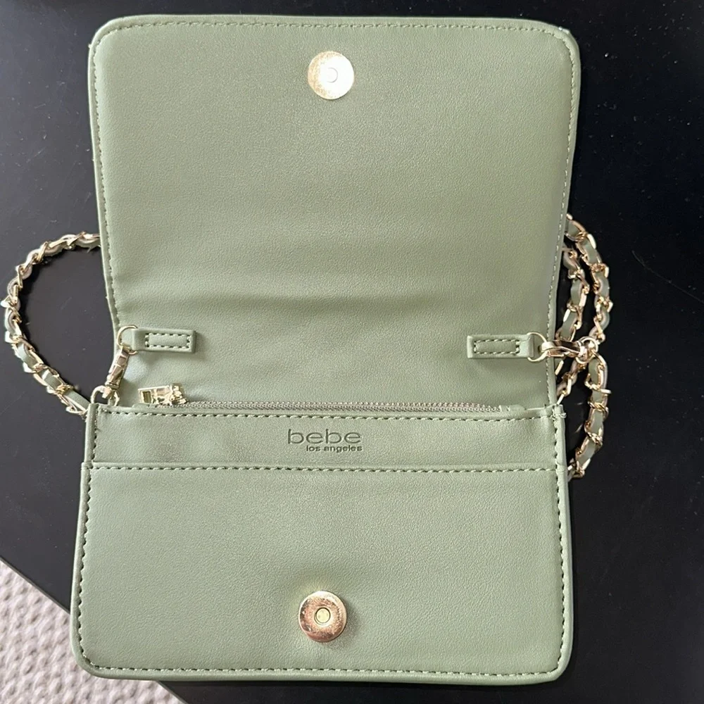 🆕 BEBE Small Crossbody Bag - Picture 4 of 13